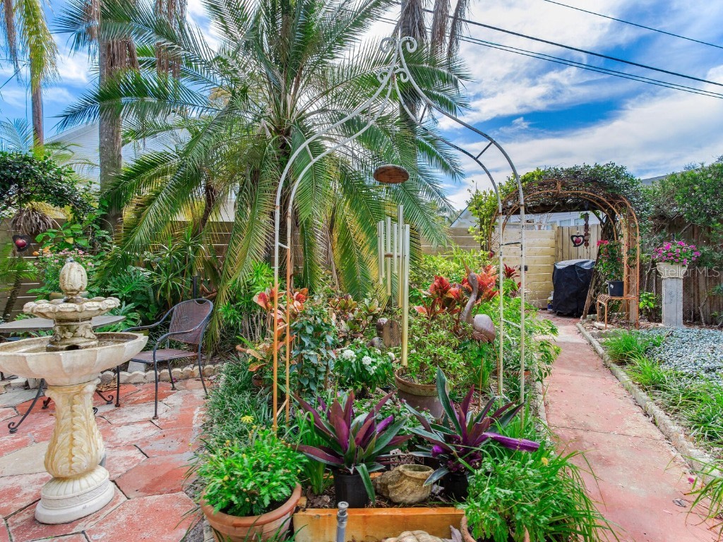 246 22nd Avenue NE Saint Petersburg FL 33704 TB8381370 image27