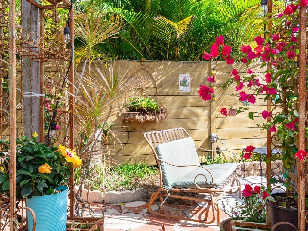 246 22nd Avenue NE Saint Petersburg FL 33704 TB8381370 image28