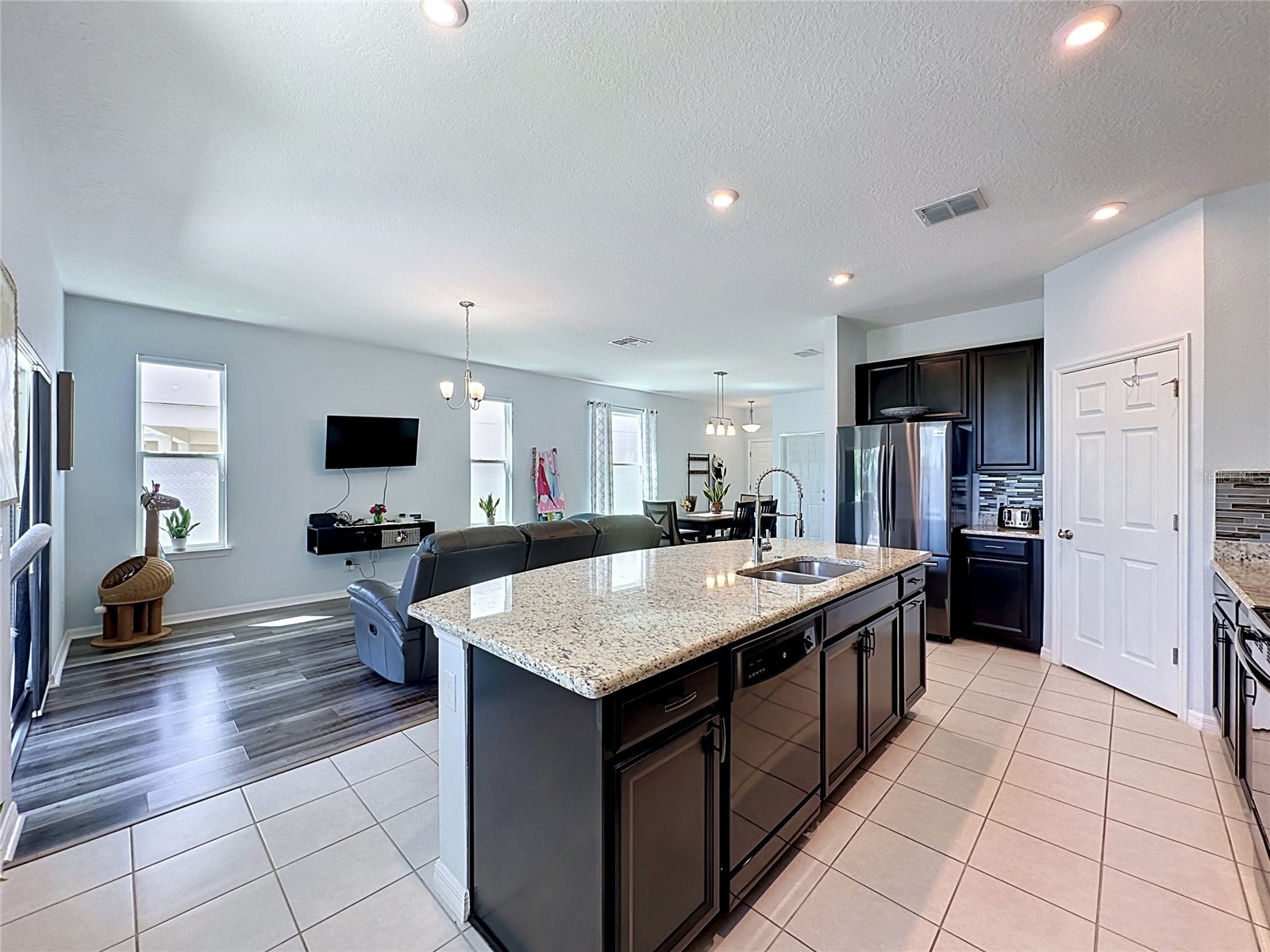 246 Aberdeen St Davenport FL 33896 S5151089 image10