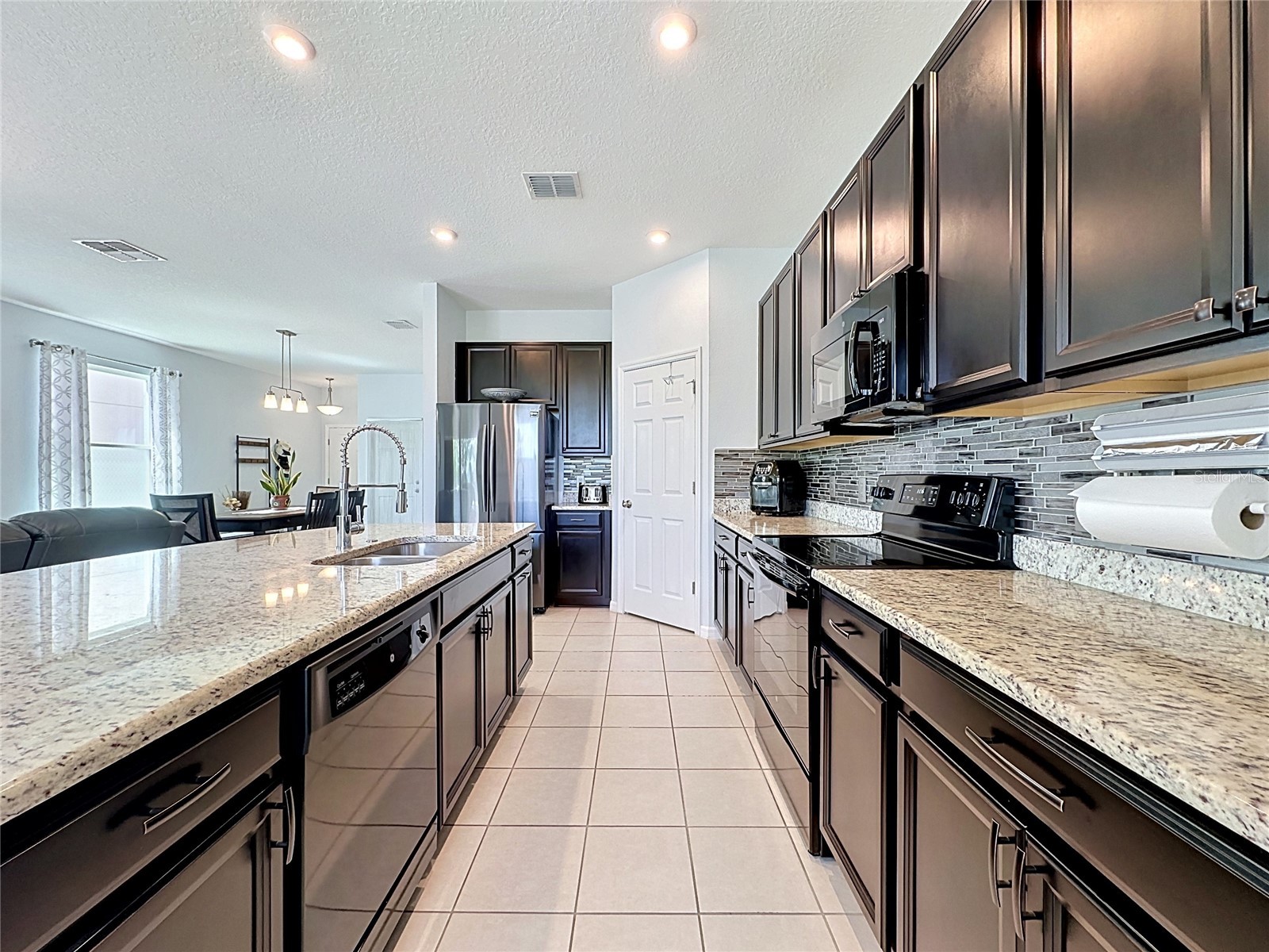 246 Aberdeen St Davenport FL 33896 S5151089 image13