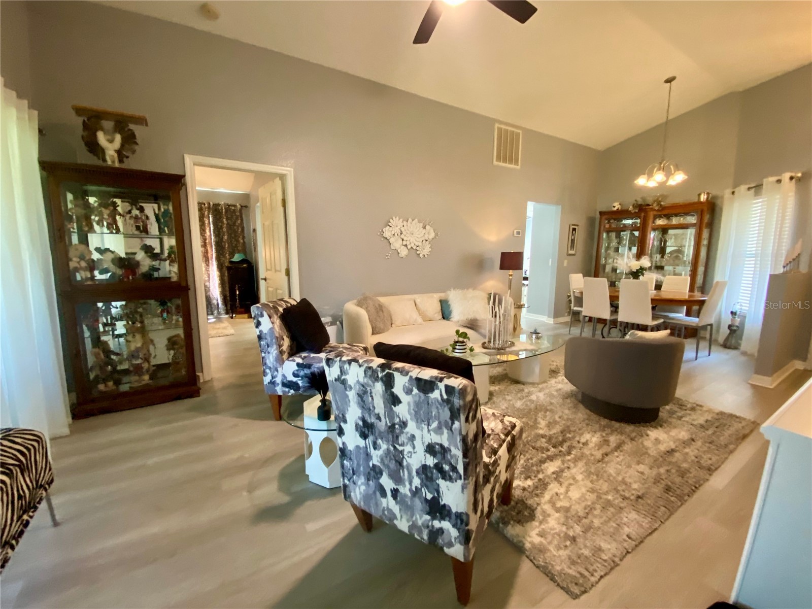 246 Chalet Estates Street Lake Wales FL 33859 P4936473 image2