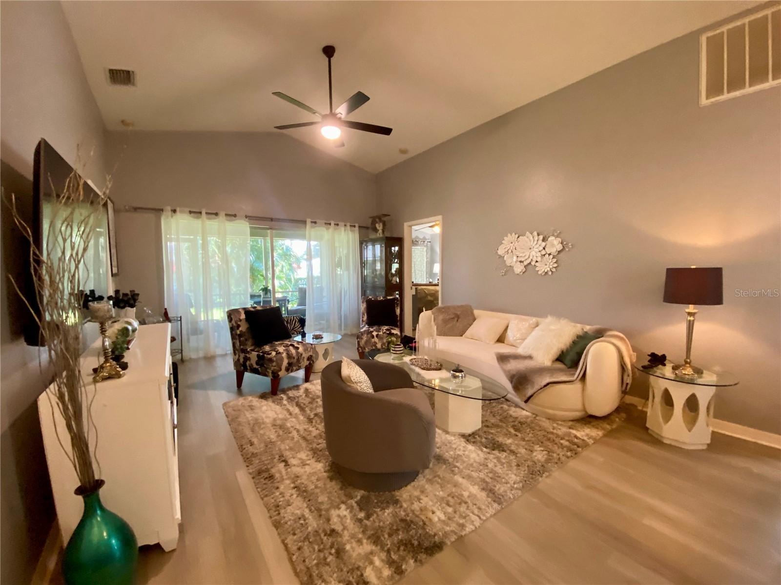 246 Chalet Estates Street Lake Wales FL 33859 P4936473 image4