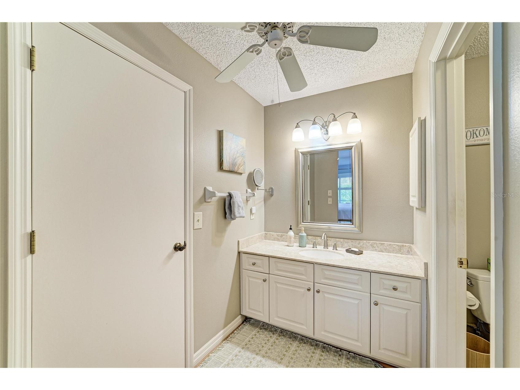 246 Laurel Hollow Drive #23 Nokomis FL 34275 A4687641 image36