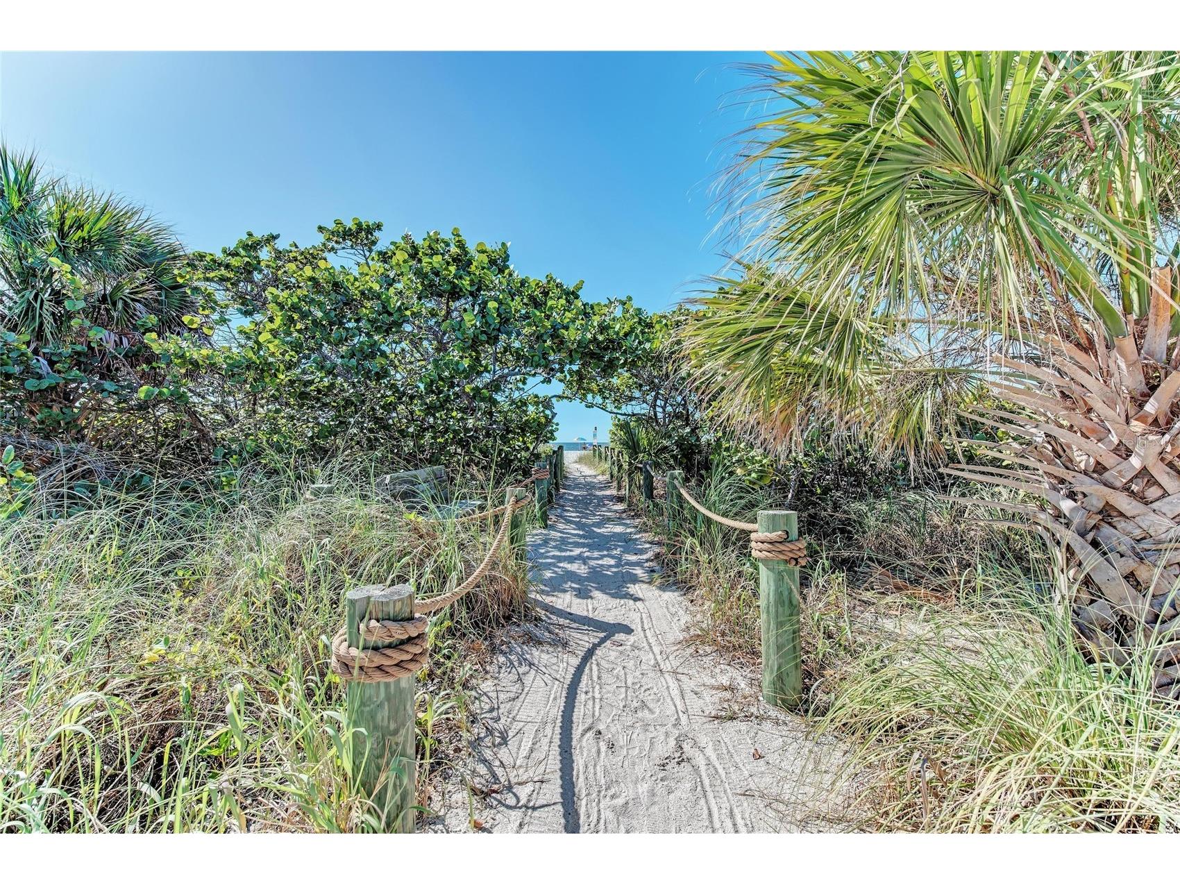 246 Laurel Hollow Drive #23 Nokomis FL 34275 A4687641 image79