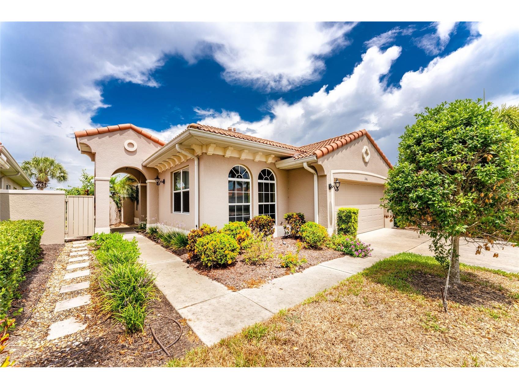 246 Mestre Place North Venice FL 34275 N6144905 image1