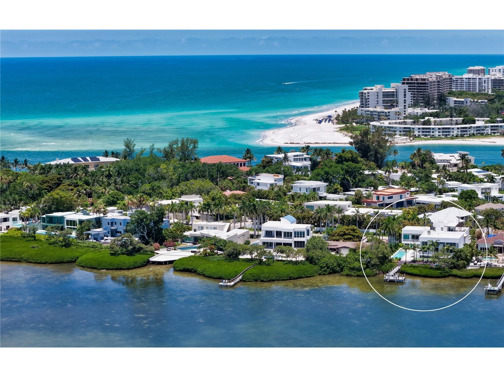 246 Morningside Drive Sarasota FL 34236 - PANSY BAYOU A4698159 image1