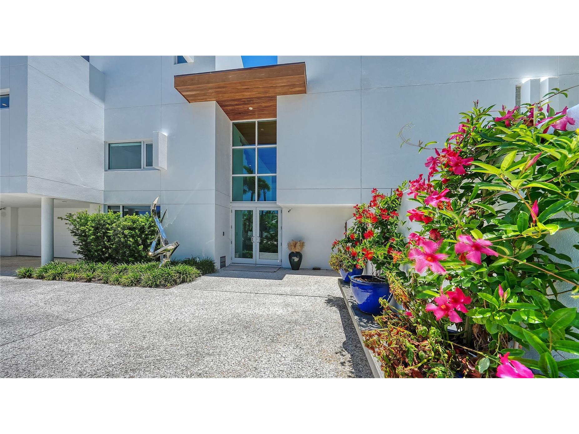 246 Morningside Drive Sarasota FL 34236 - PANSY BAYOU A4698159 image3