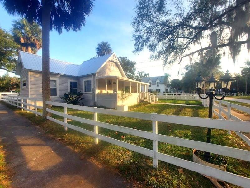 246 N Oak Avenue Orange City FL 32763 R4910297 image1