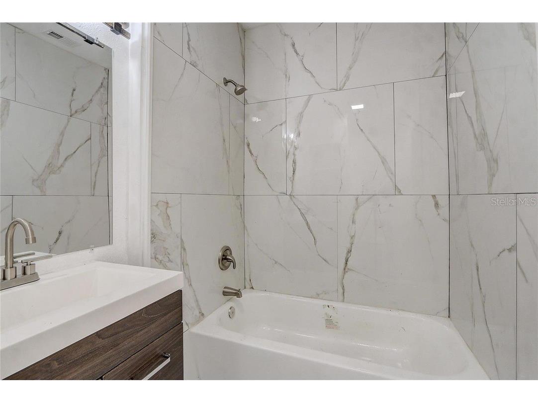 246 N Oak Avenue Orange City FL 32763 R4910297 image17