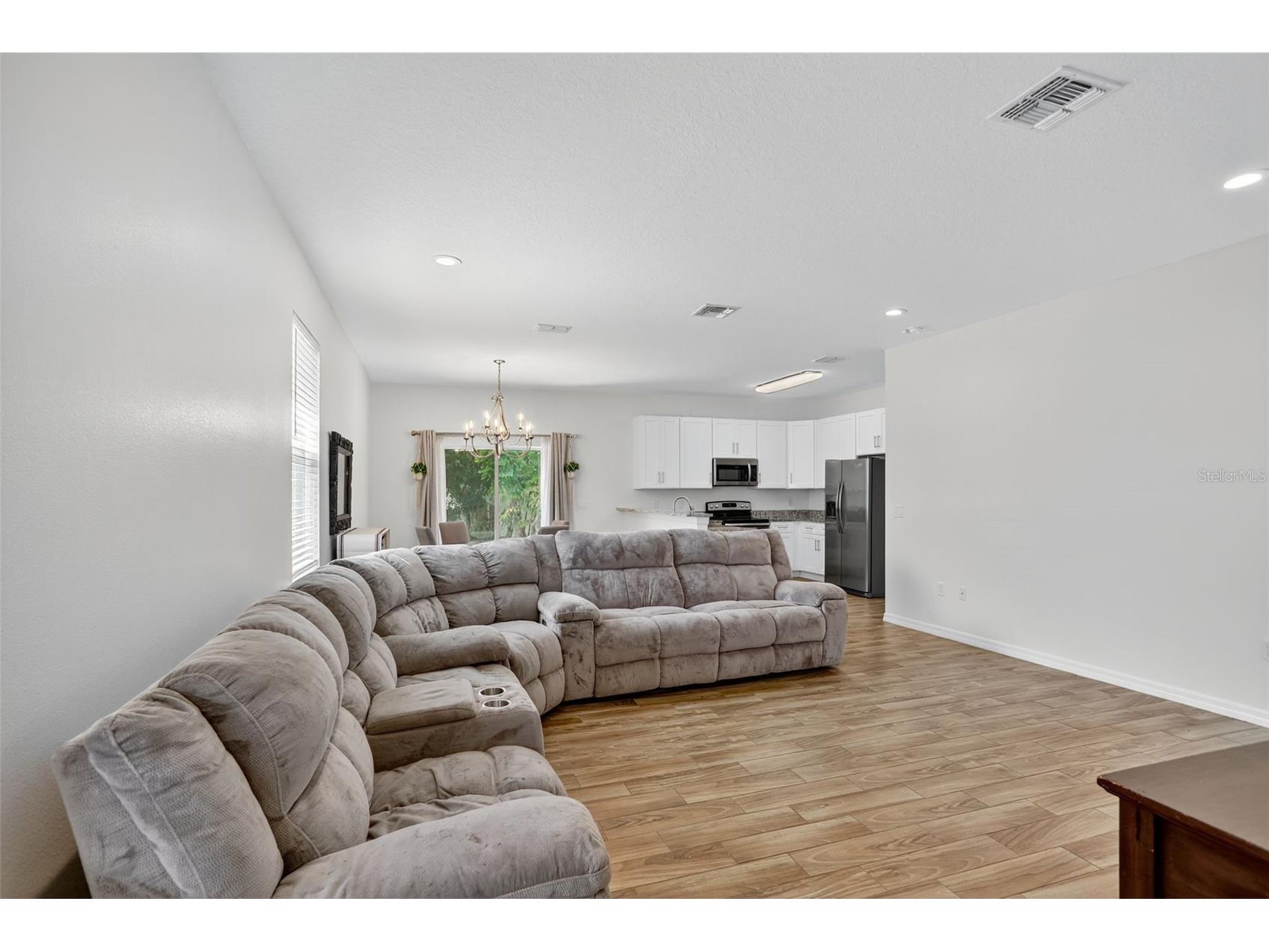246 Pineview Drive Oviedo FL 32765 O6396668 image4