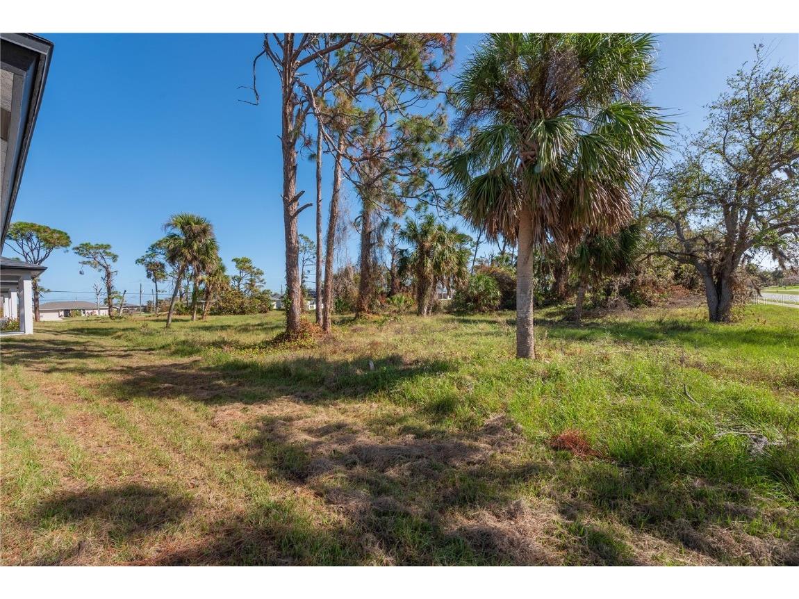 246 Rotonda Boulevard Rotonda West FL 33947 O6256121 image4