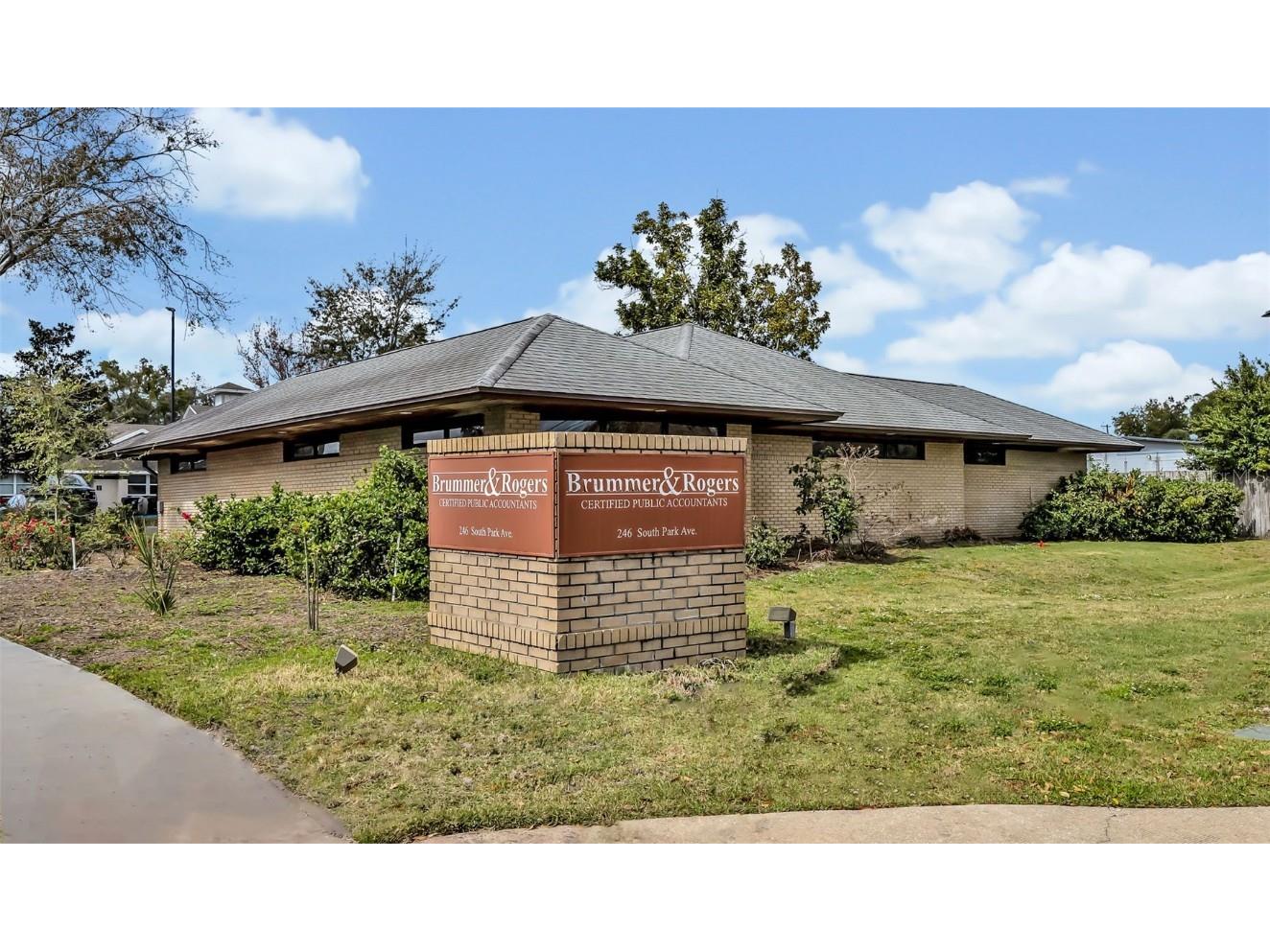 246 S Park Avenue Apopka FL 32703 O6179495 image1