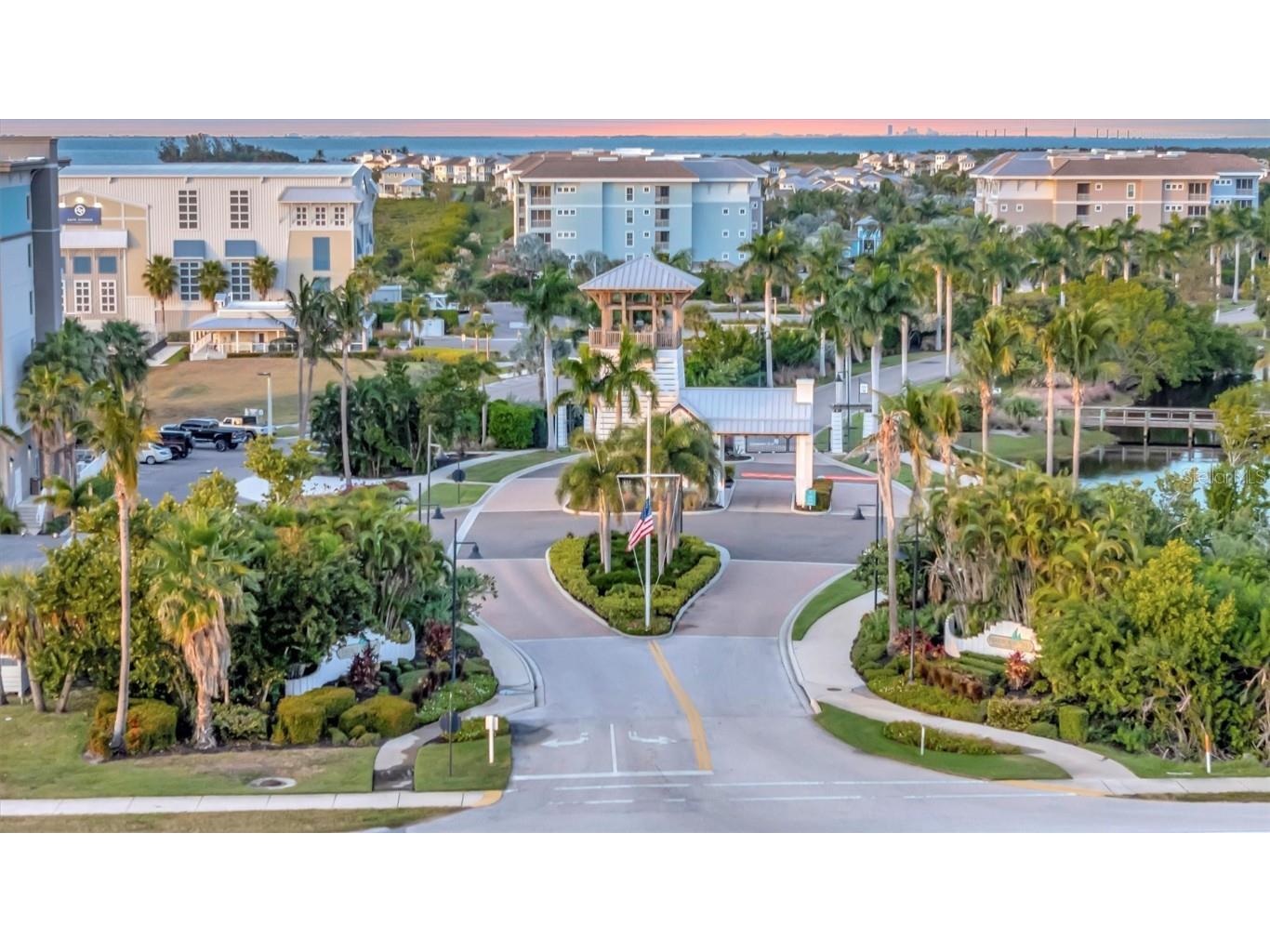 246 Sapphire Lake Drive #201 Bradenton FL 34209 A4670898 image21