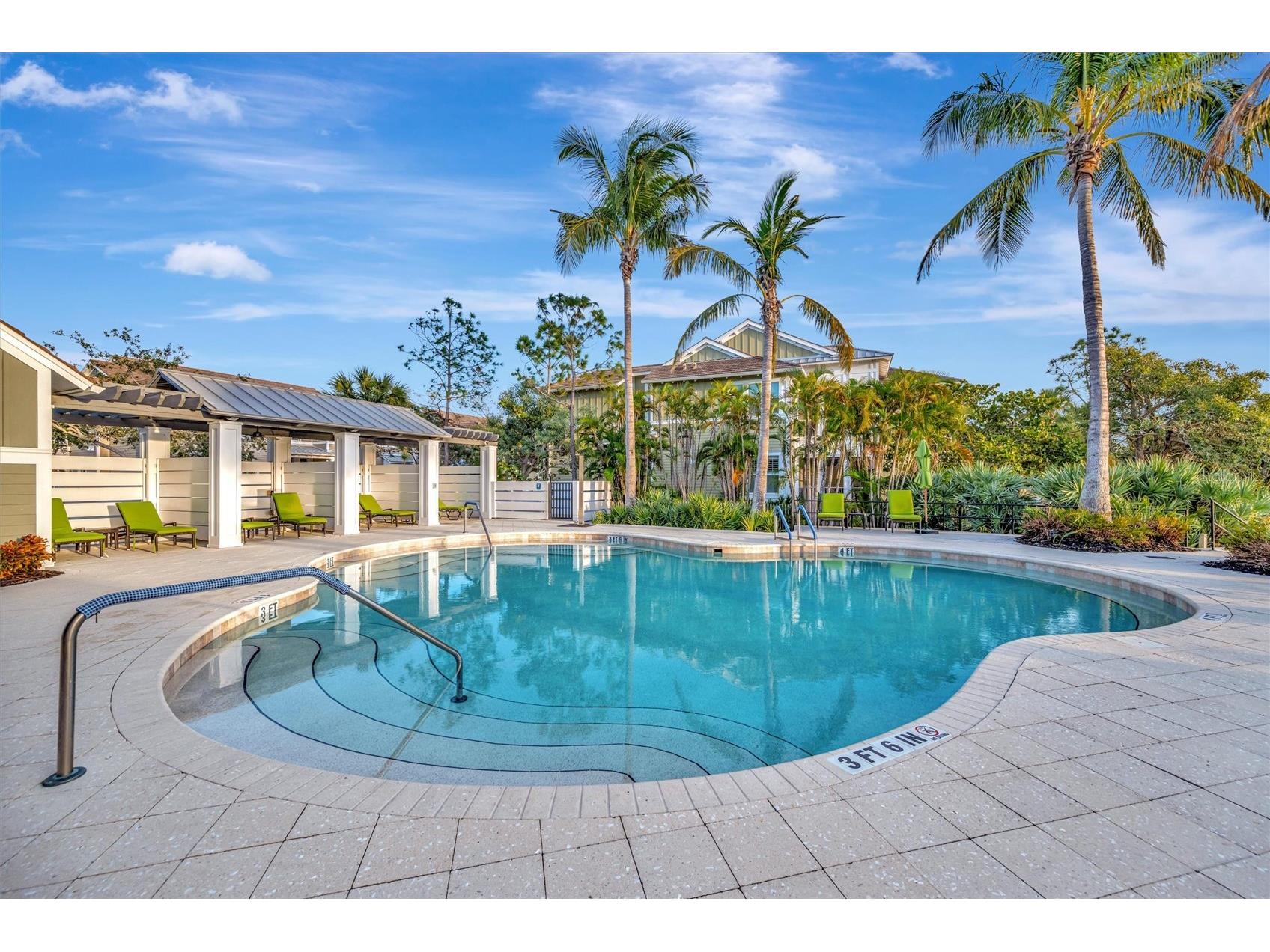 246 Sapphire Lake Drive #201 Bradenton FL 34209 A4693981 image66