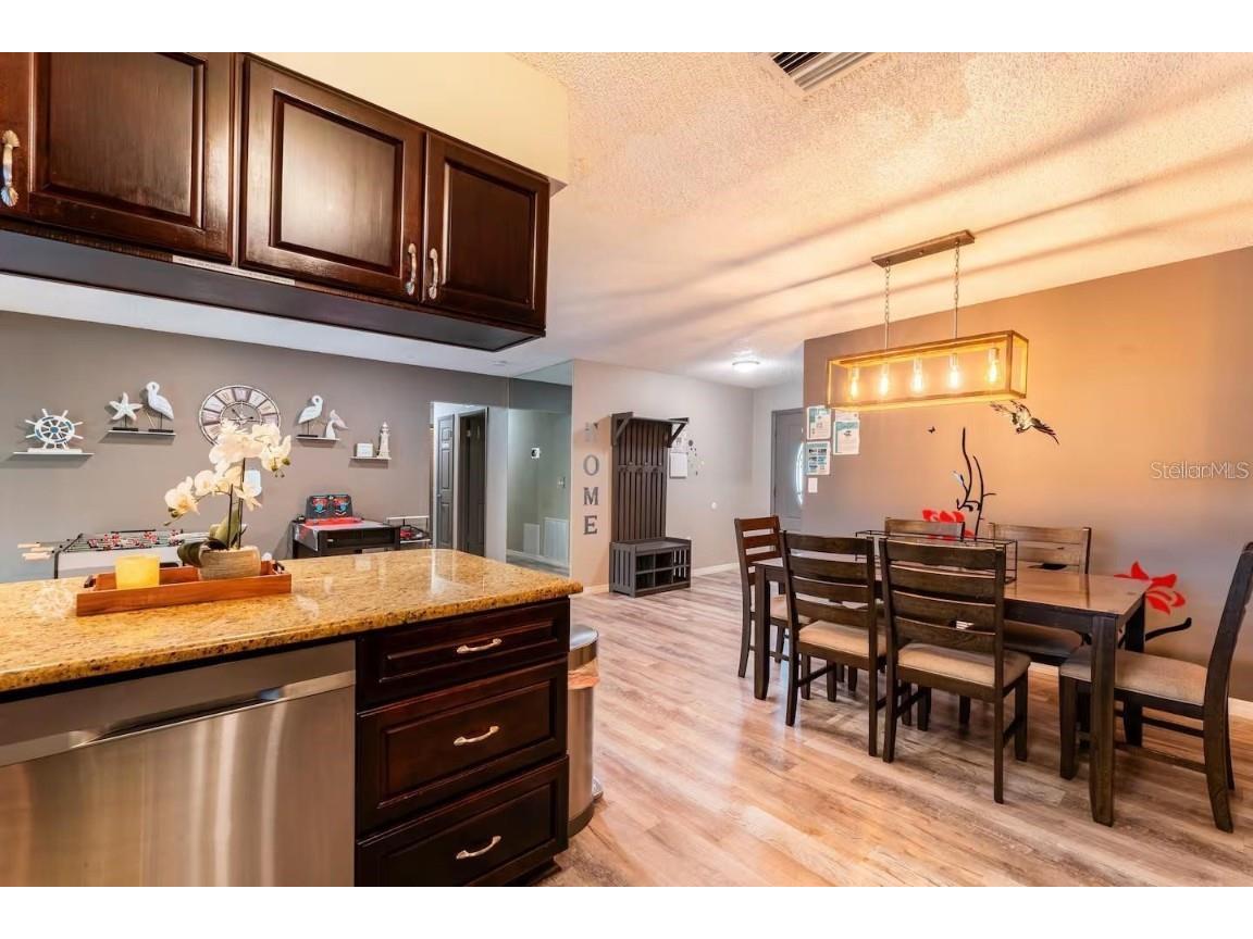 2460 Beacon Groves Boulevard Palm Harbor FL 34683 TB8413231 image3