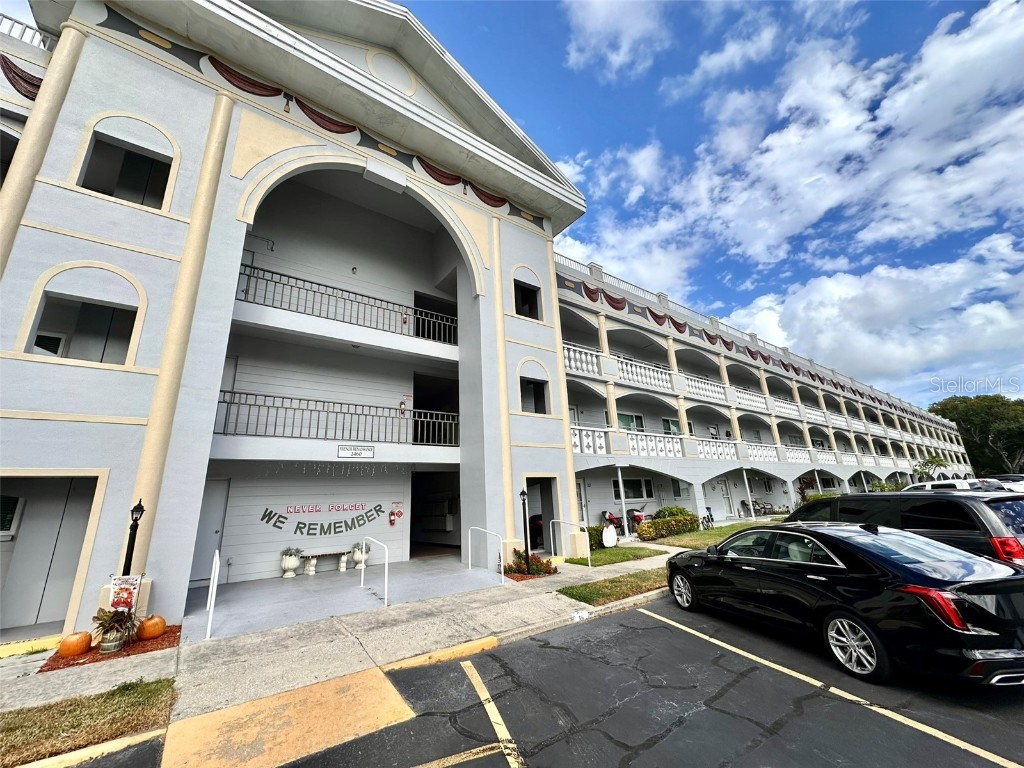 2460 Franciscan Drive #94 Clearwater FL 33763 TB8446836 image1