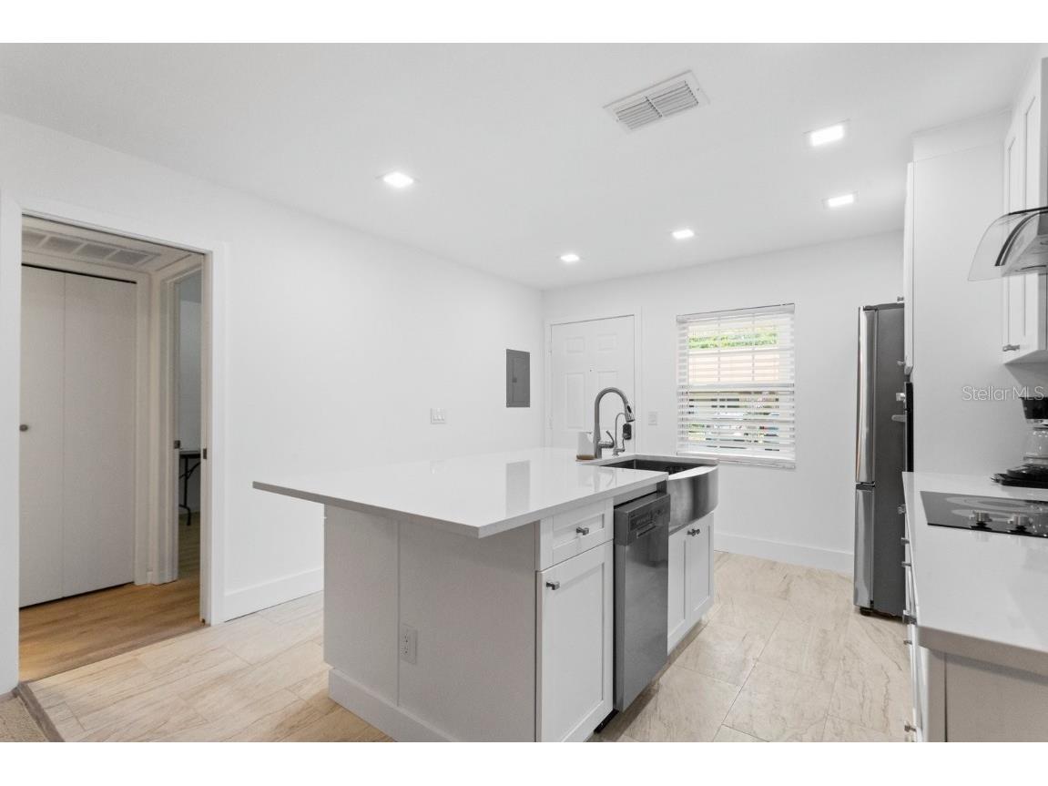 2460 Northside Drive #1406 Clearwater FL 33761 TB8422982 image7