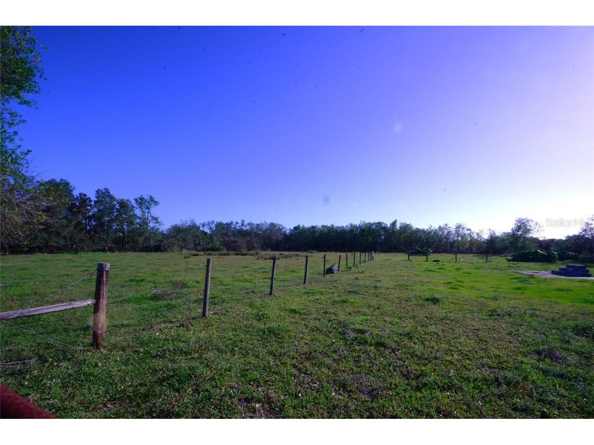 2460 NW Garvin Avenue Arcadia FL 34266 C7468604 image1