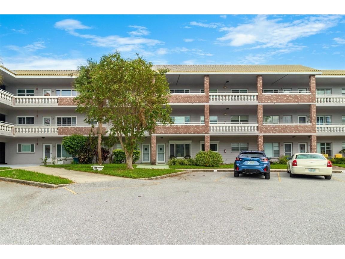 2460 Persian Drive #18 Clearwater FL 33763 U8236739 image1