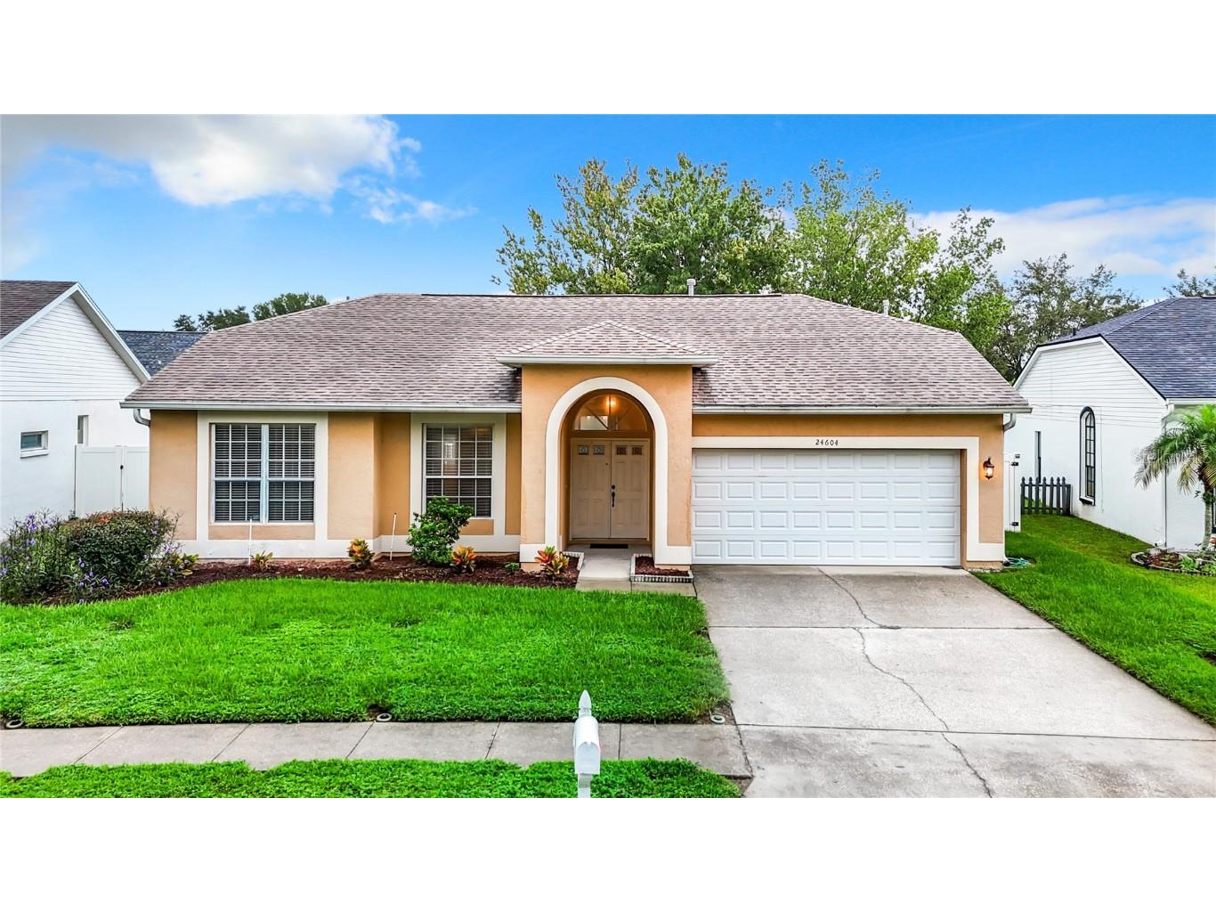 24604 Laurel Ridge Dr Lutz FL 33559 T3551315 image1