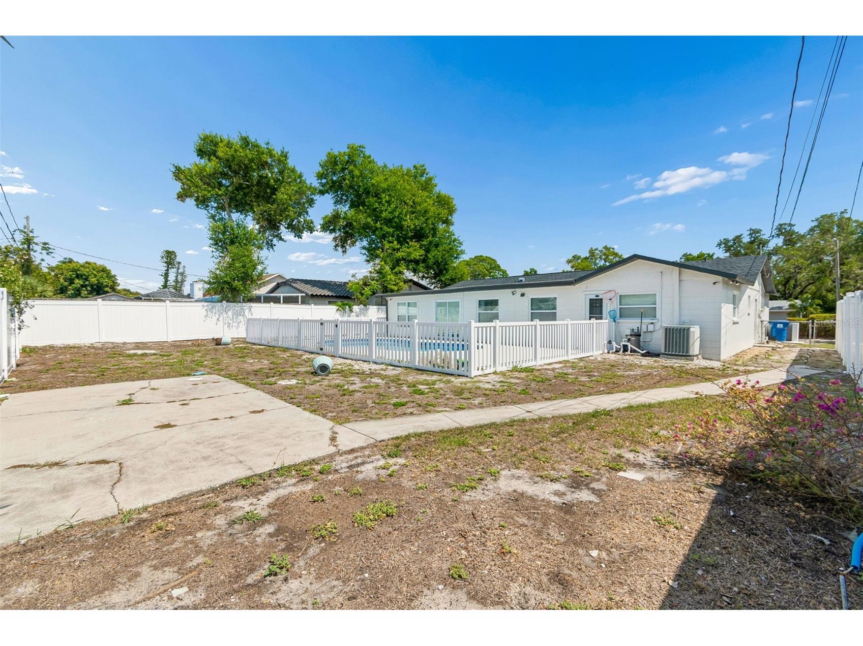 2461 69th Avenue S Saint Petersburg FL 33712 TB8508604 image45