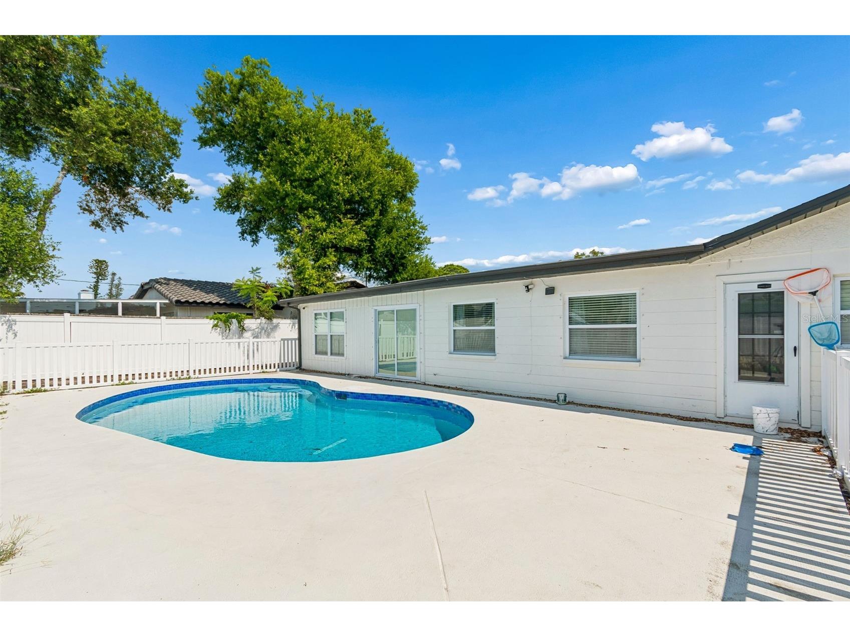 2461 69th Avenue S Saint Petersburg FL 33712 TB8508604 image57