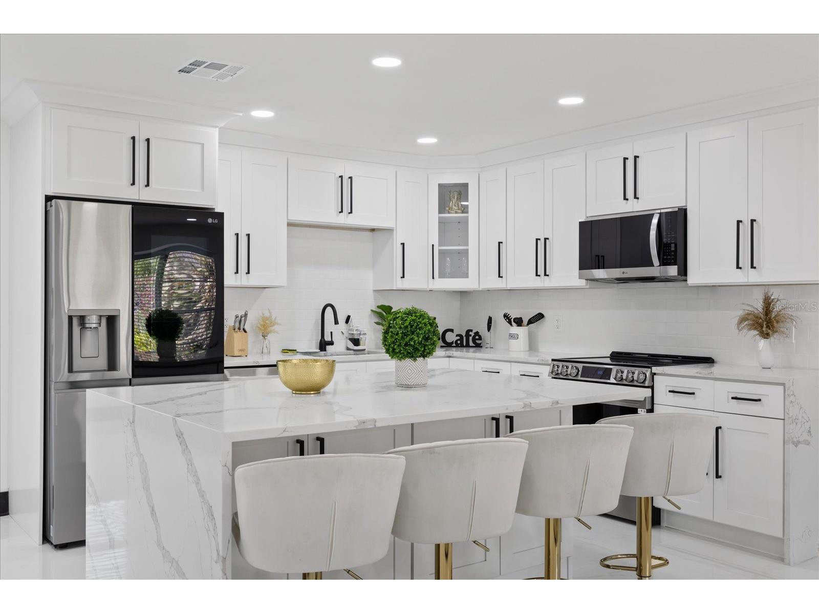 2461 69th Avenue S Saint Petersburg FL 33712 TB8508604 image6