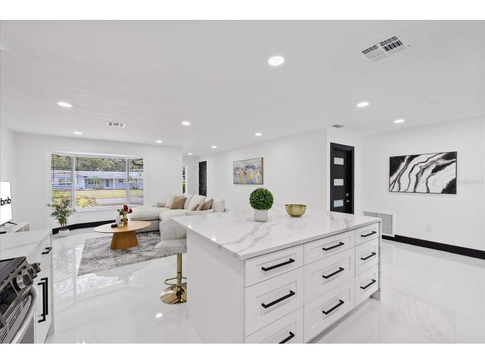 2461 69th Avenue S Saint Petersburg FL 33712 TB8508604 image7