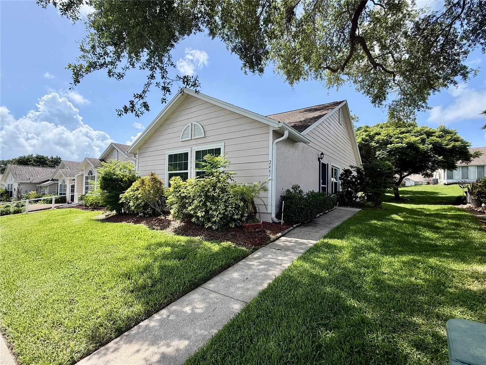 2461 Bentley Drive Palm Harbor FL 34684 TB8513620 image1