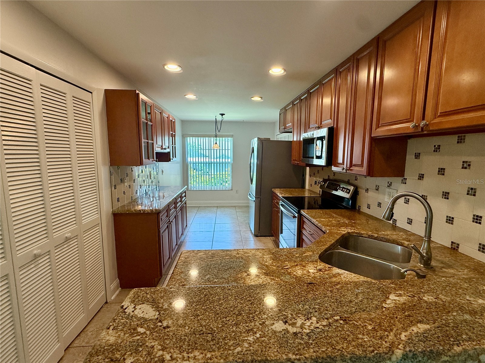 2461 Bentley Drive Palm Harbor FL 34684 TB8513620 image6