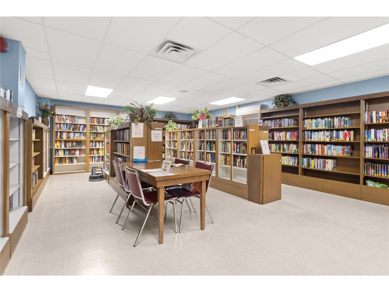 2461 Rhodesian Drive #73 Clearwater FL 33763 TB8507359 image30