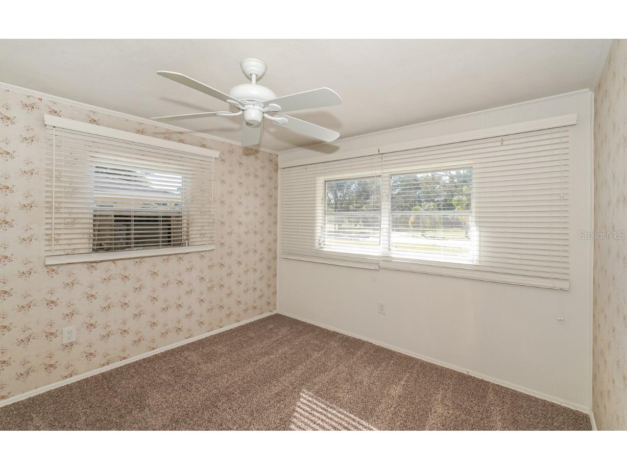 2461 Ringling Boulevard Sarasota FL 34237 A4658766 image20