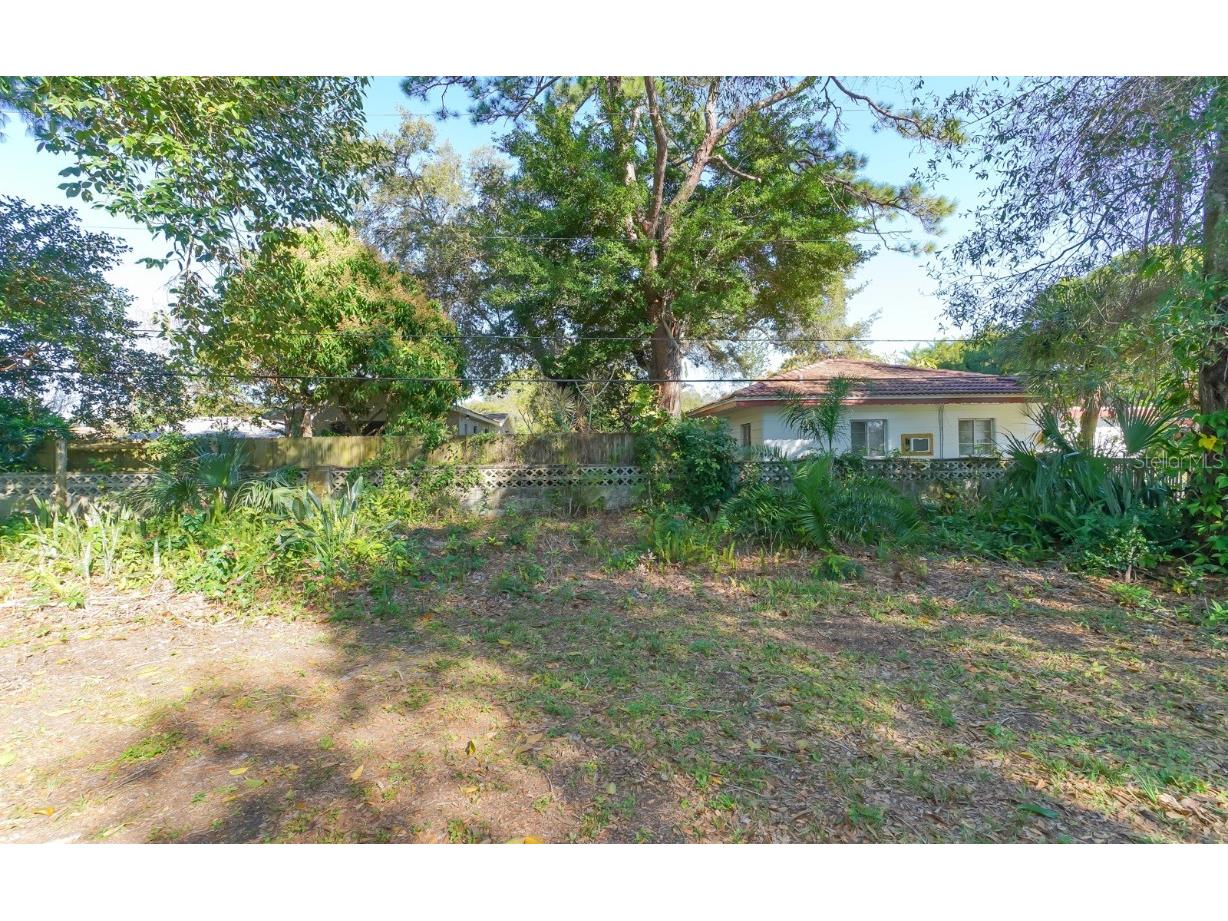 2461 Ringling Boulevard Sarasota FL 34237 A4658766 image30