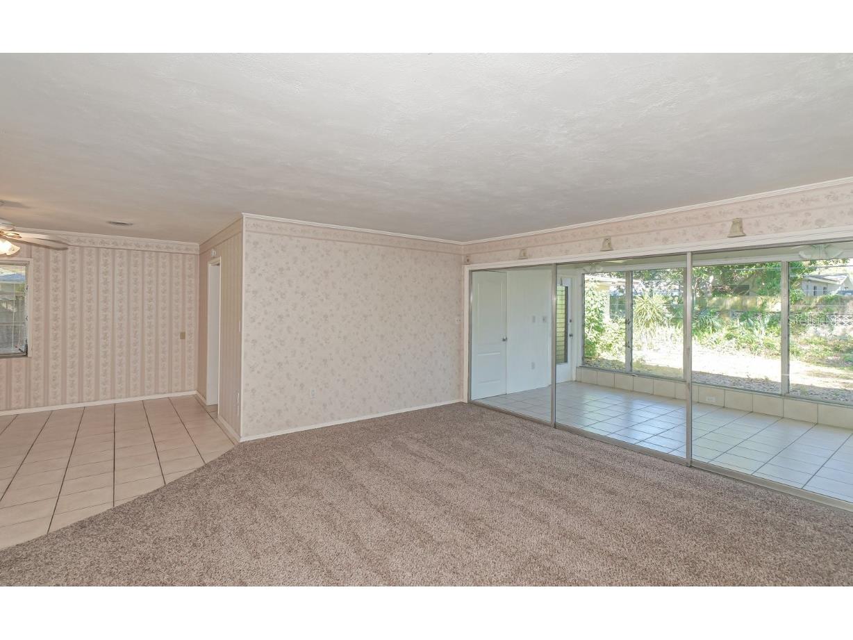 2461 Ringling Boulevard Sarasota FL 34237 A4658766 image6