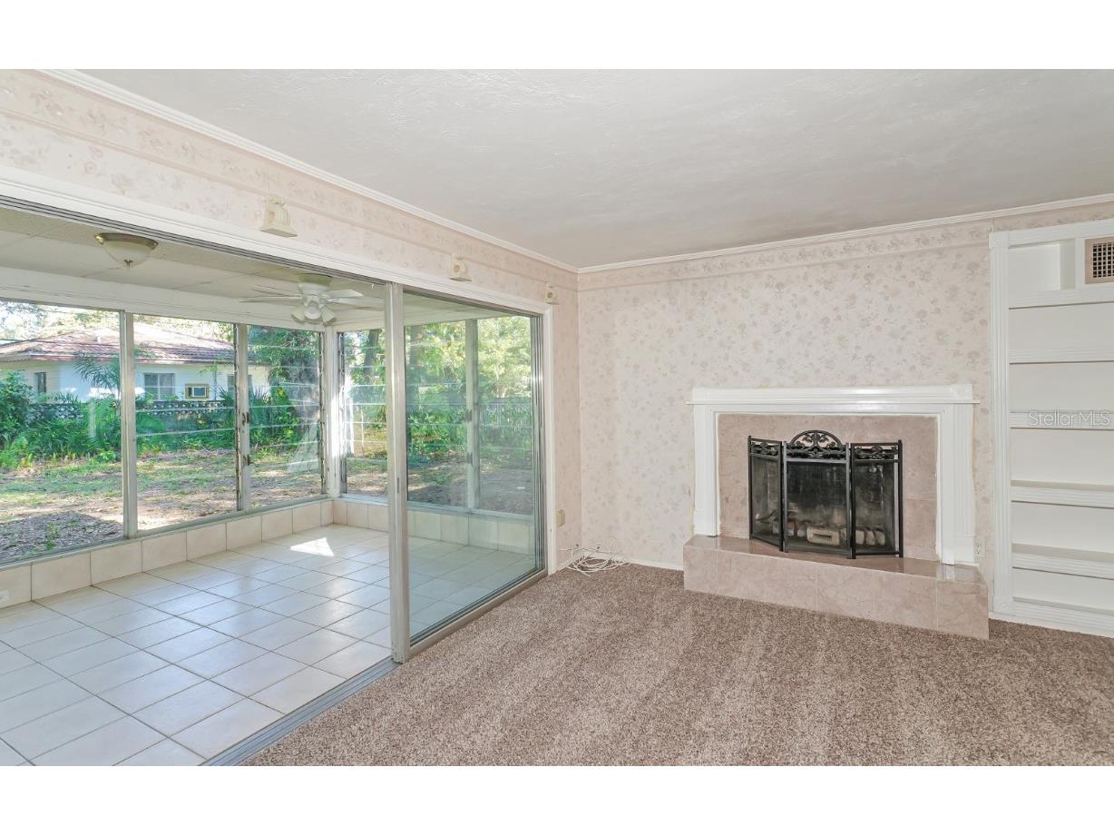 2461 Ringling Boulevard Sarasota FL 34237 A4658766 image7