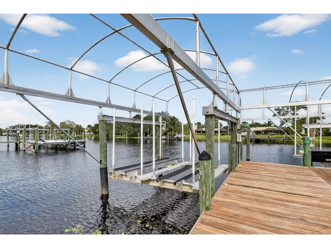 2461 SE North Lookout Boulevard Port Saint Lucie FL 34984 - C-24 CANAL O6336679 image43