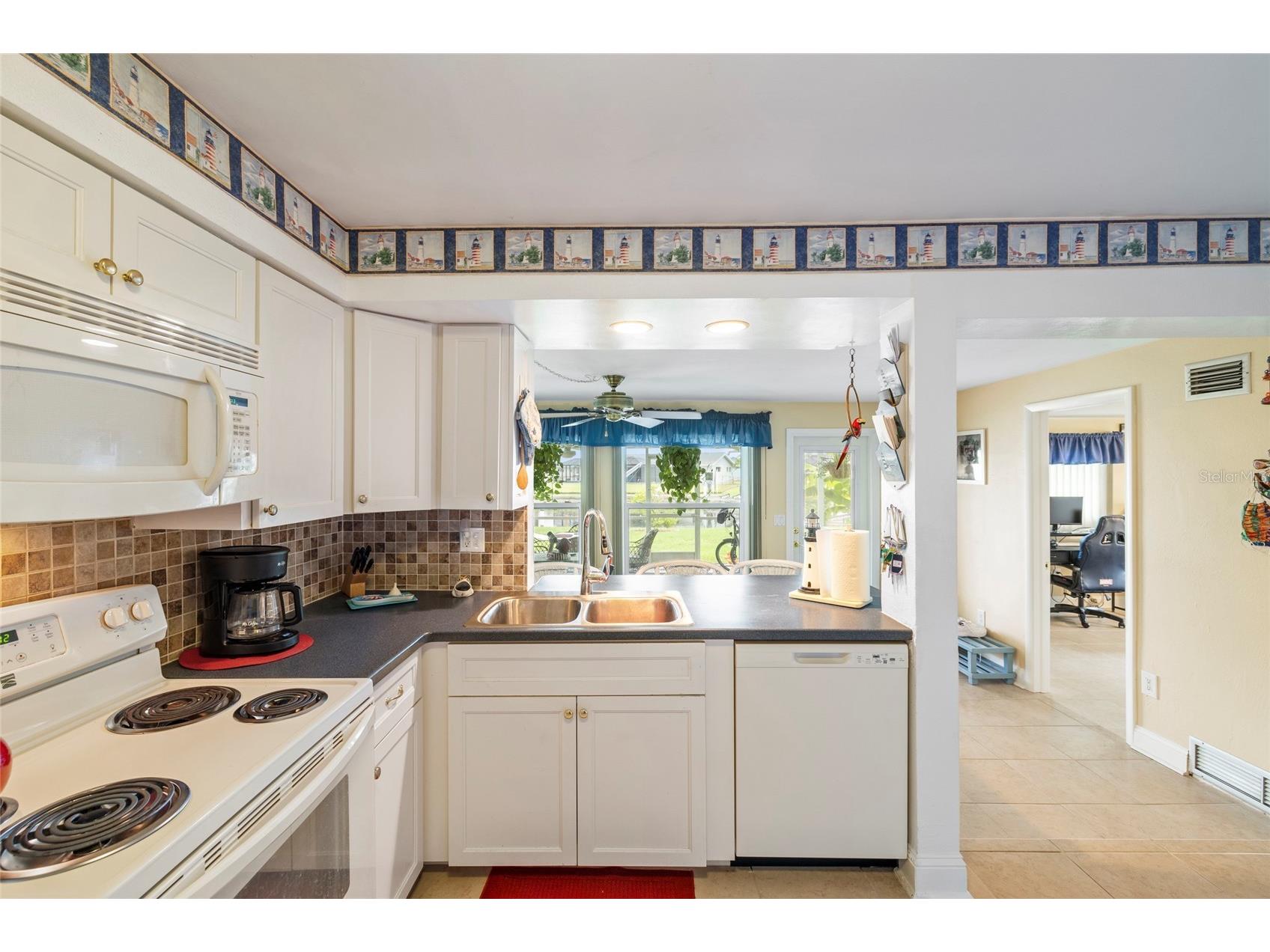 2461 W Marion Avenue Punta Gorda FL 33950 A4664439 image16