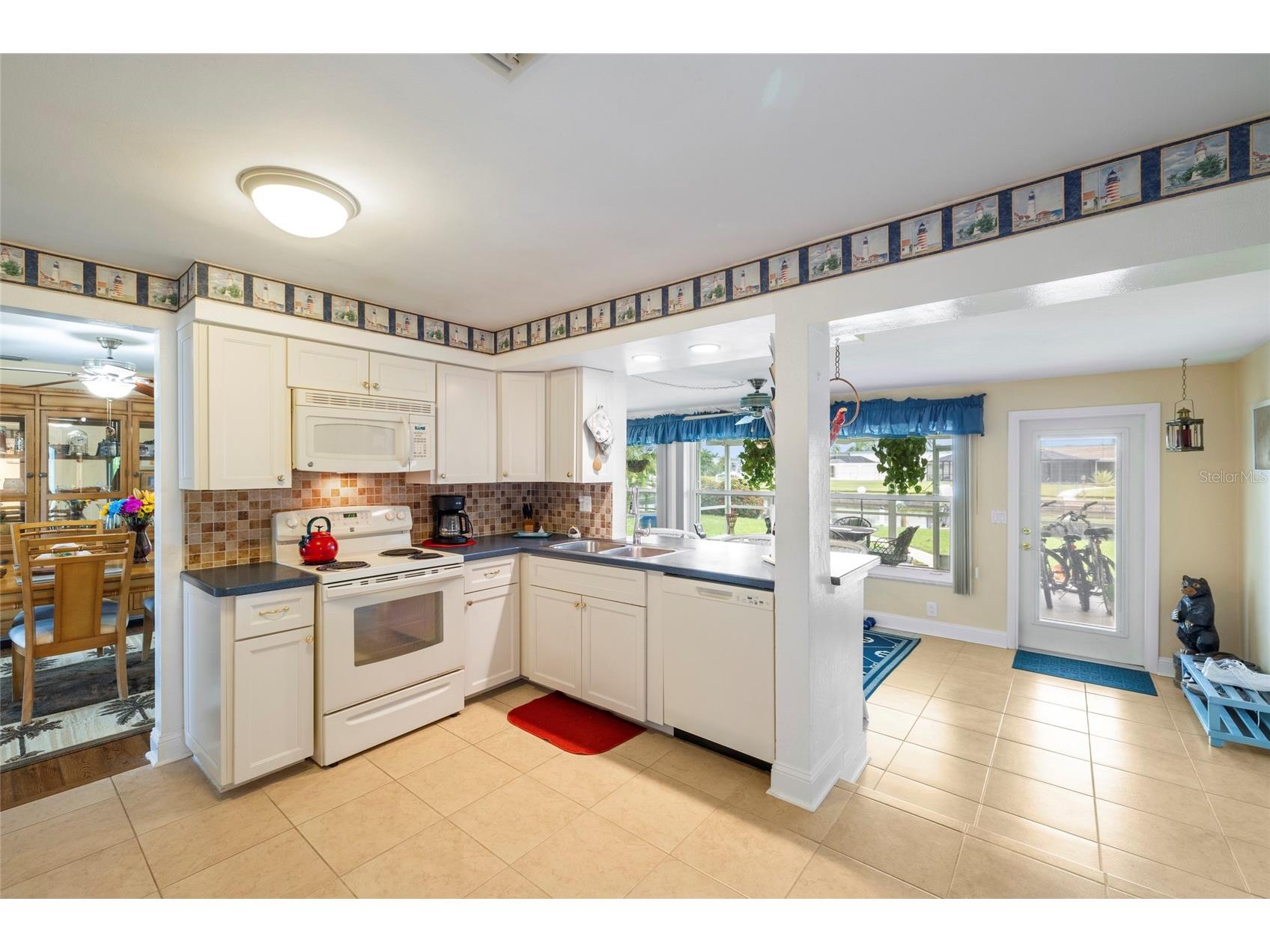 2461 W Marion Avenue Punta Gorda FL 33950 A4664439 image17