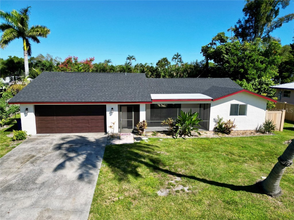2461 Woodland Circle Fort Myers FL 33907 A4669026 image1