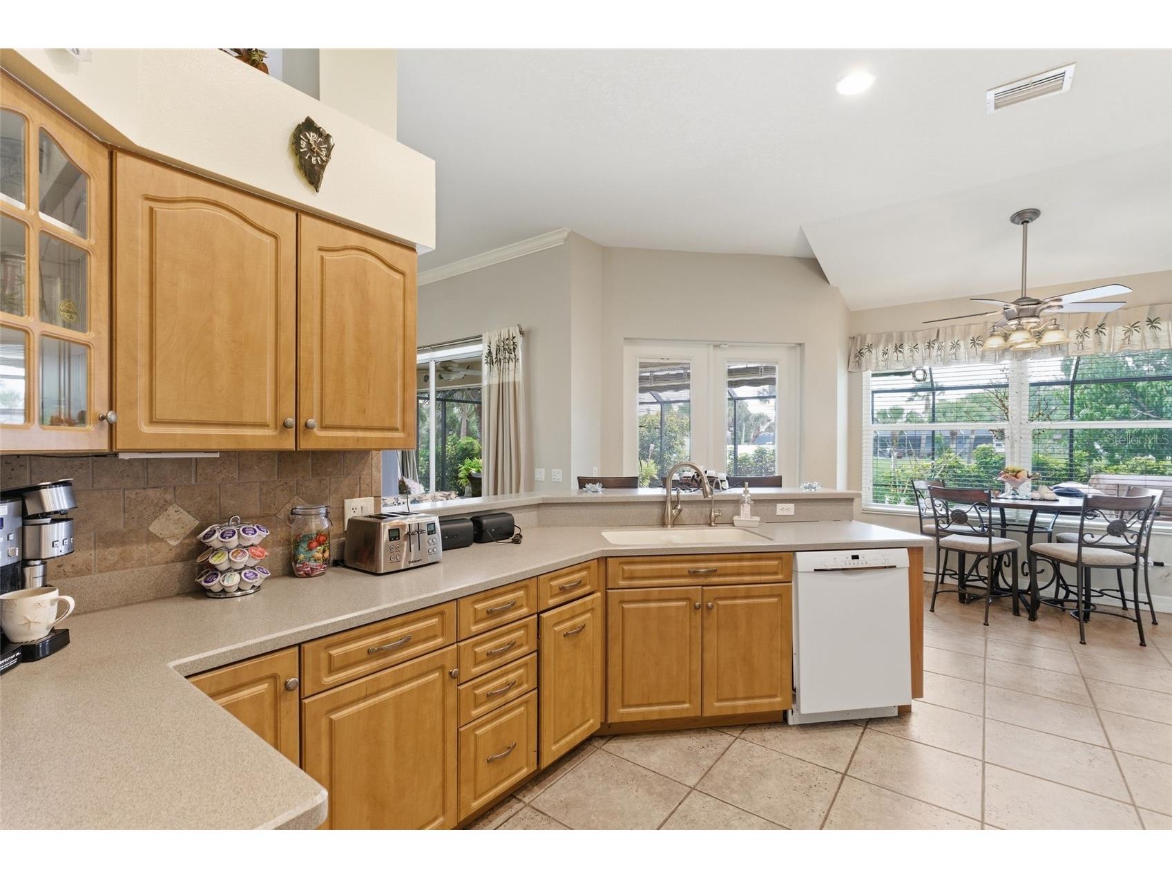 2462 Auburn Boulevard S Port Charlotte FL 33948 C7524174 image12