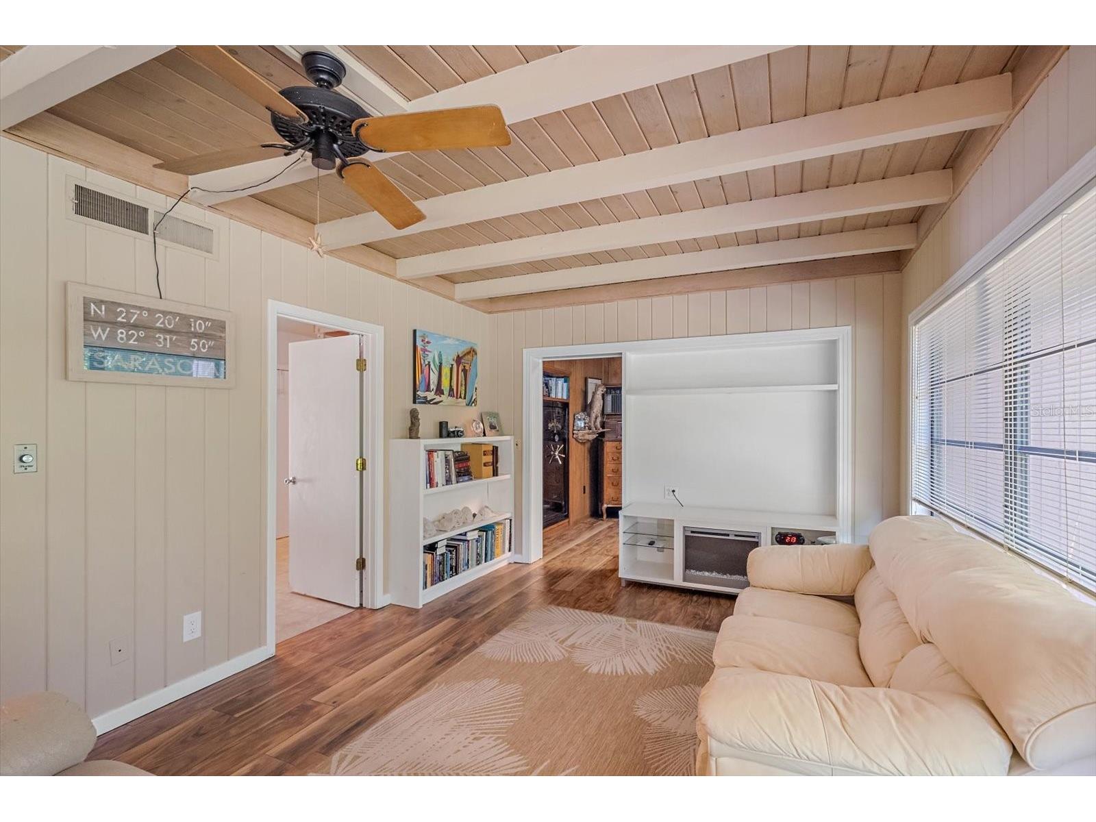 2462 Clematis Street Sarasota FL 34239 A4697812 image19