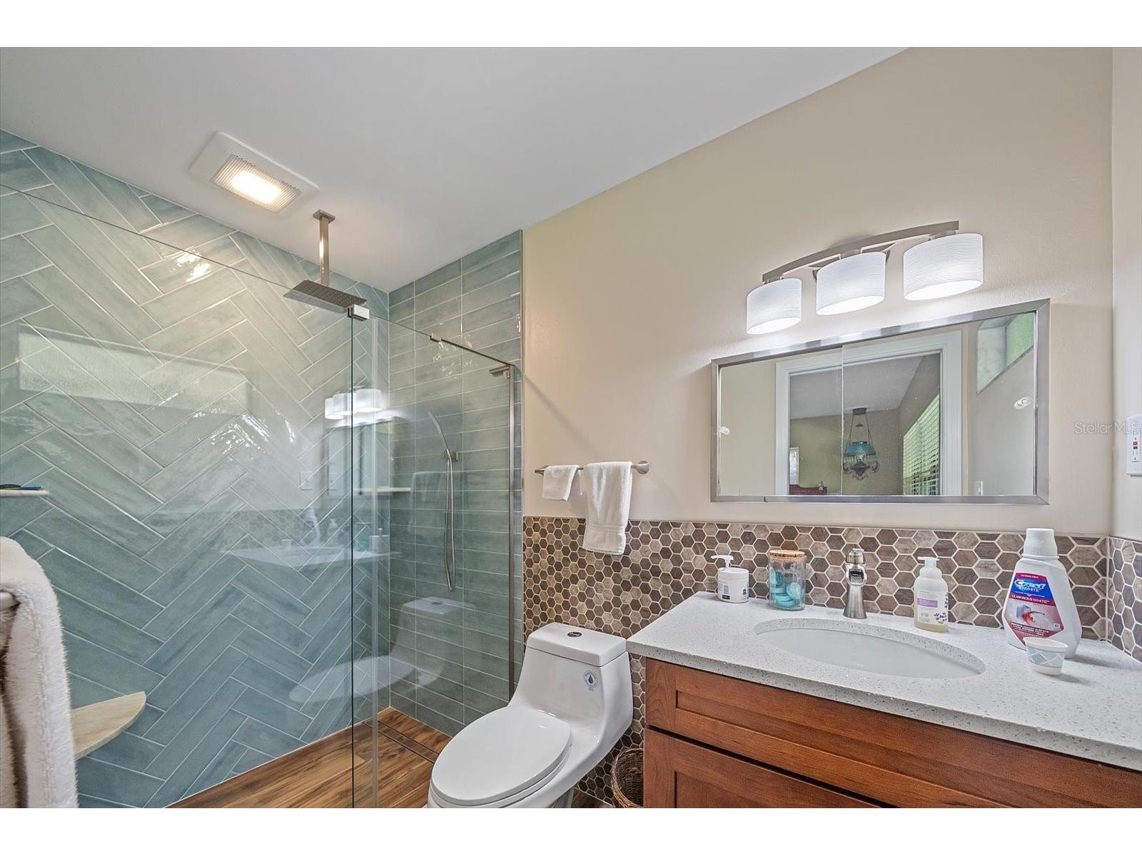 2462 Clematis Street Sarasota FL 34239 A4697812 image26