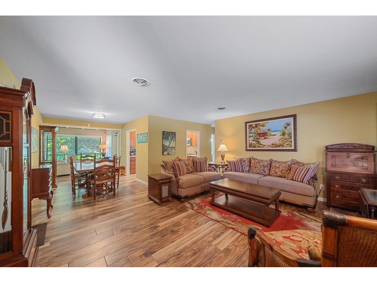 2462 Clematis Street Sarasota FL 34239 A4697812 image5
