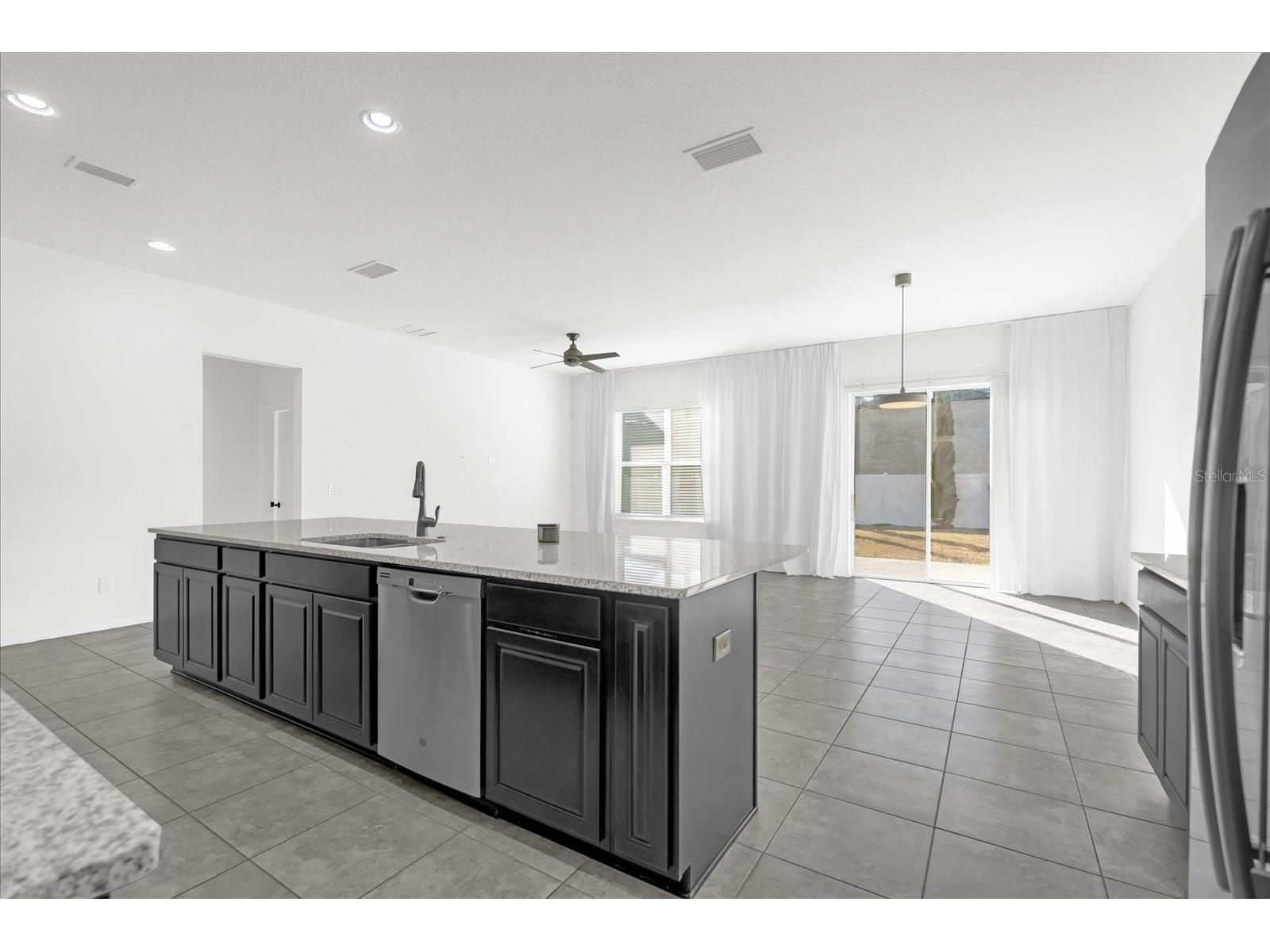 2462 Felce Court Davenport FL 33897 O6381172 image11