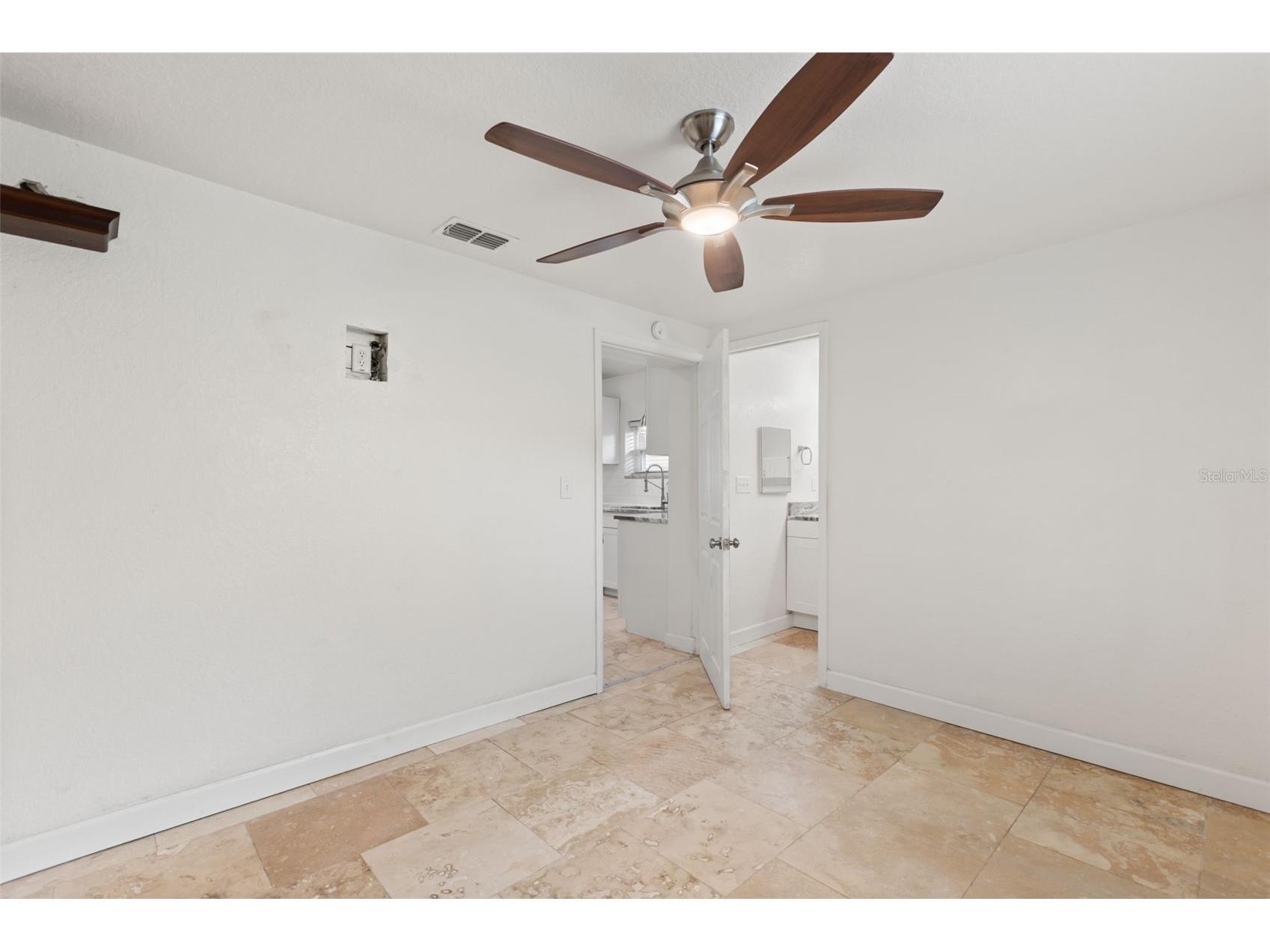 2462 Fort Lane Road Geneva FL 32732 - LAKE HARNEY O6410136 image17