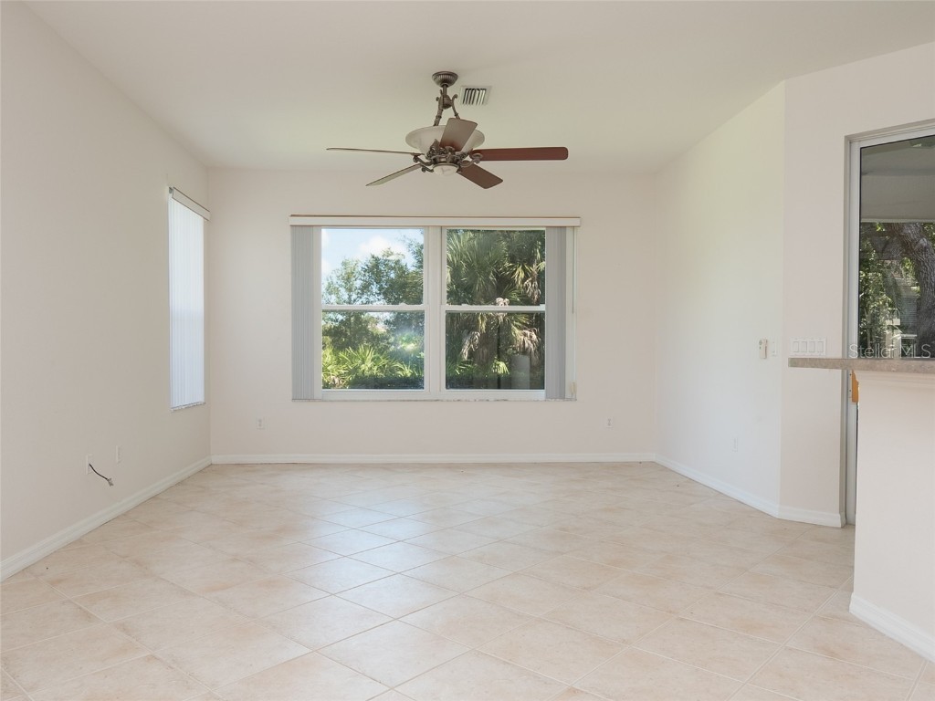 2462 Magnolia Circle North Port FL 34289 A4663656 image5