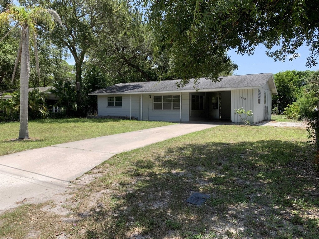 2462 Novus Street Sarasota FL 34237 A4581712 image1