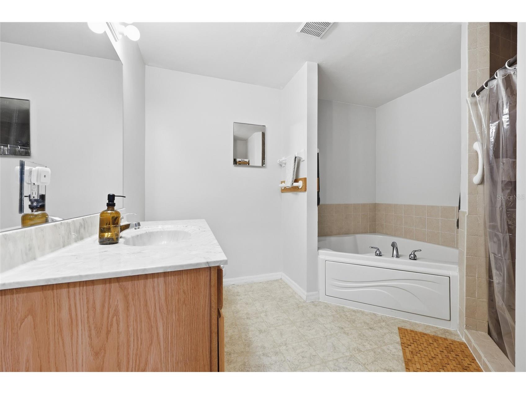 24621 SE 101st Avenue Hawthorne FL 32640 GC540451 image16