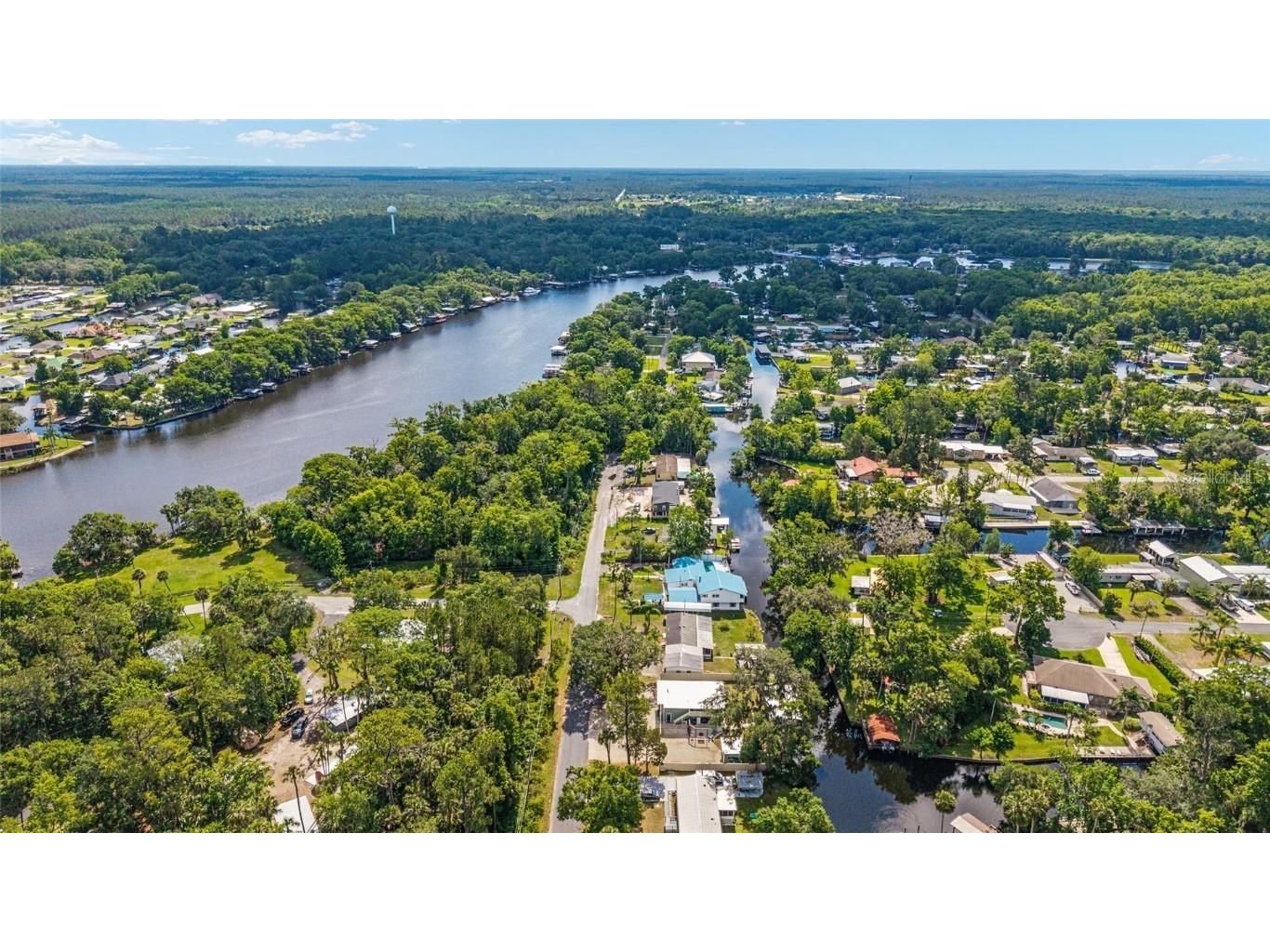 24628 Fox Road Astor FL 32102 OM701744 image14