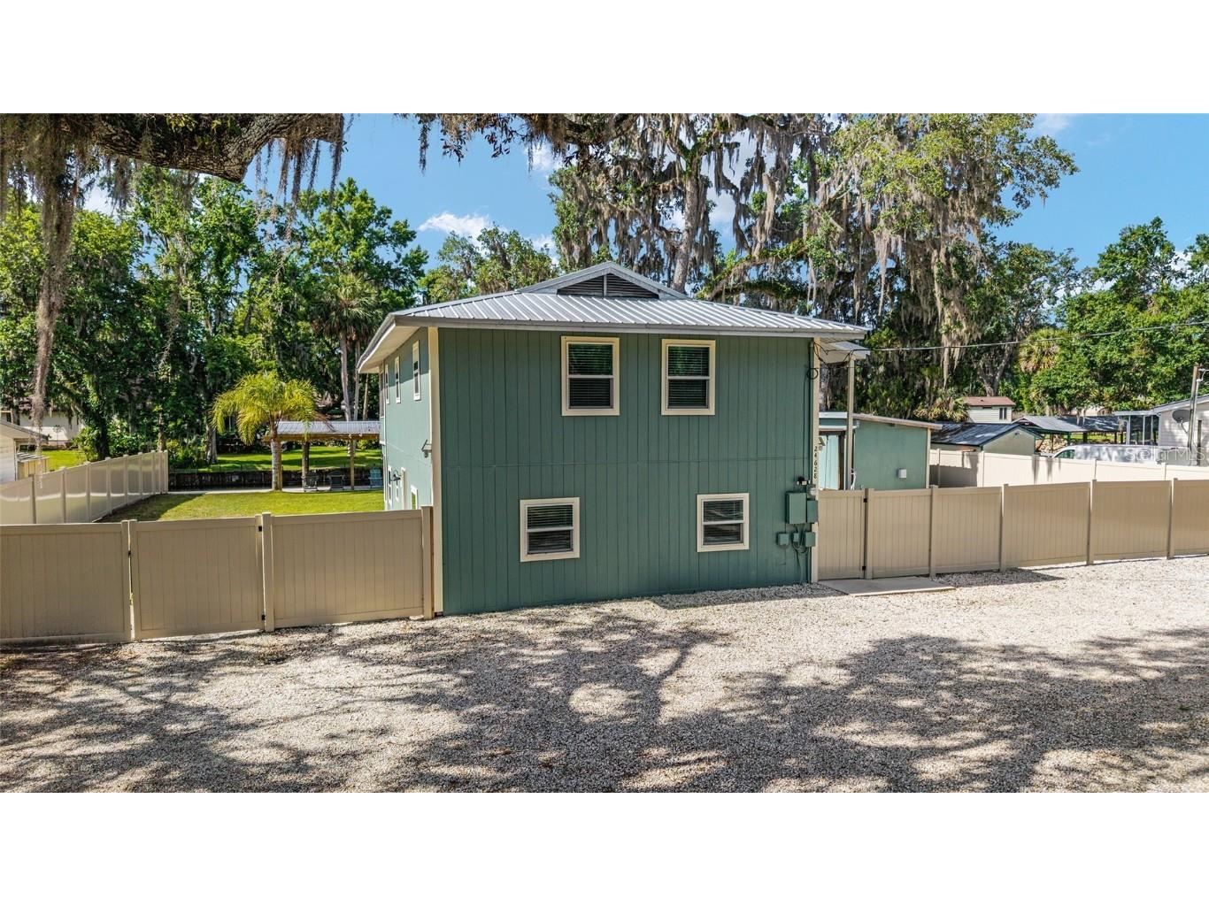 24628 Fox Road Astor FL 32102 OM701744 image21